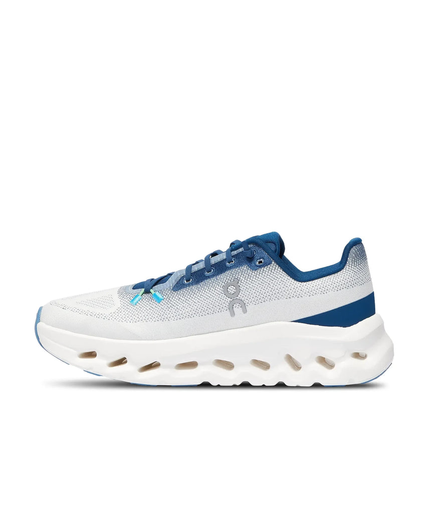 Running Shoes – Lightweight Cushioning for Training — view 2