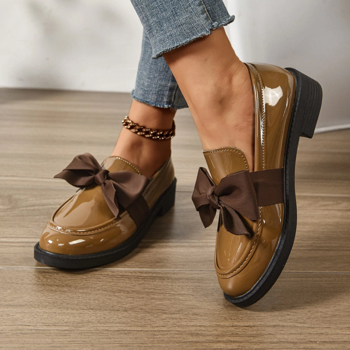 Alice Women's Loafers – Bow Detail Everyday Comfort — view 8
