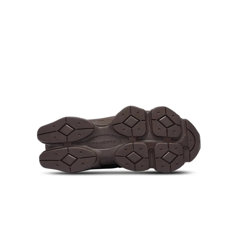 9060 Sneakers – Cushioned Sculpted Everyday Design — view 11