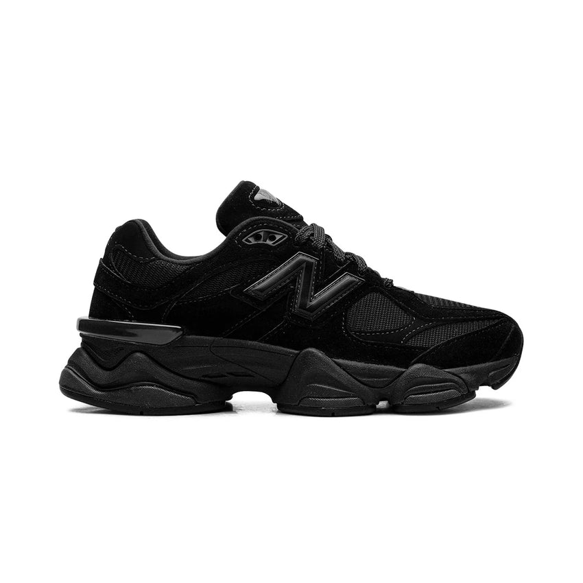9060 Casual Sneakers – Triple Black Cushioned Comfort
