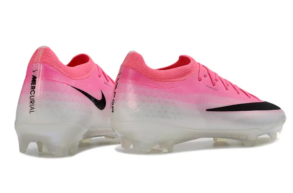 Players' Soccer Cleats – Responsive Propulsion Firm-Ground Grip — UK 7